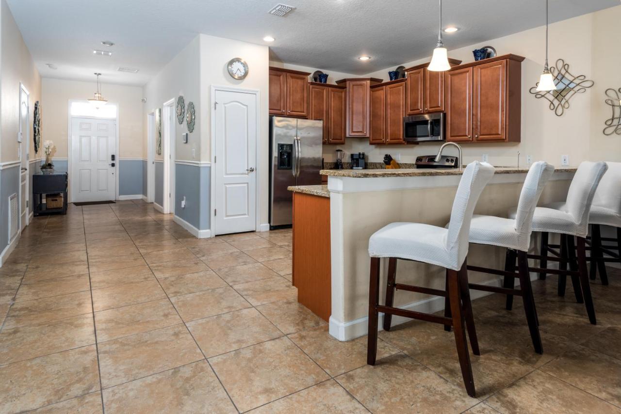 8 Bedroom Estate Near Disney World ダベンポート エクステリア 写真