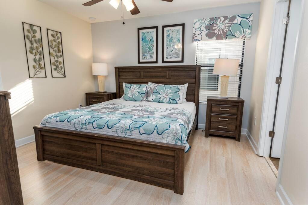 8 Bedroom Estate Near Disney World ダベンポート エクステリア 写真