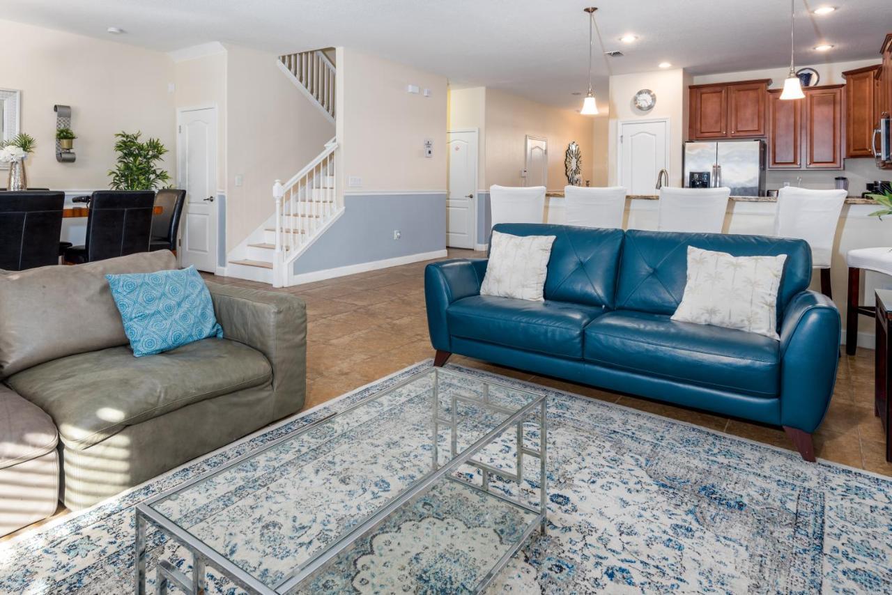 8 Bedroom Estate Near Disney World ダベンポート エクステリア 写真