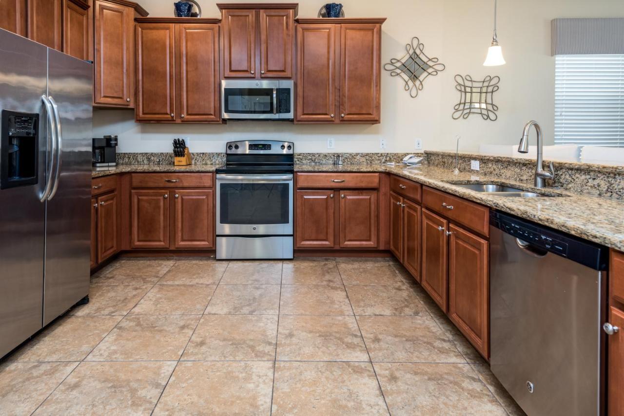 8 Bedroom Estate Near Disney World ダベンポート エクステリア 写真